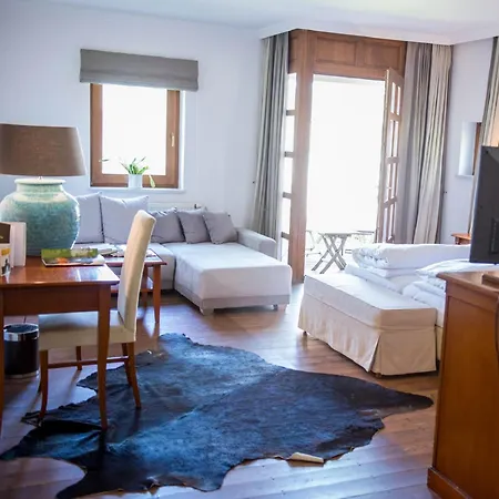 Schloss Mühldorf Hotel 4*