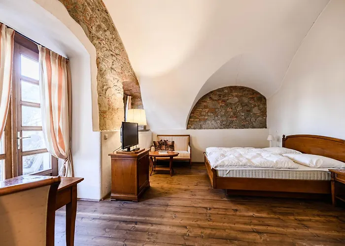 Schloss Muehldorf Hotel 4*