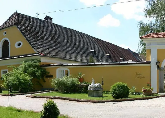 Hotell Schloss Muehldorf