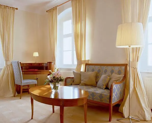 Schloss Muehldorf Feldkirchen an der Donau