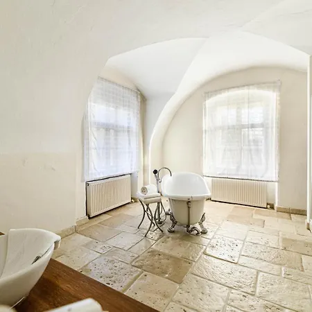 Schloss Muehldorf 4* Фельдкирхен-на-Дунае